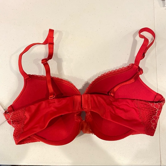 Auden The Radiant Plunge Push-Up Bra | Ripe Red | Multiple Sizes - Picture 3 of 6